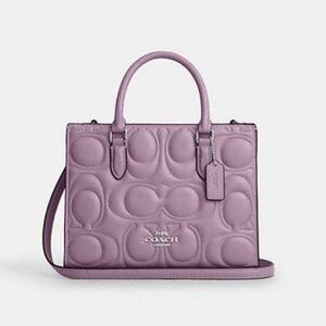 Coach carry all. Lavender Lilac Small Maggie